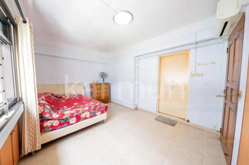 5 Room (5I) HDB for Sale in  653 Woodlands Ring Road - Image 7